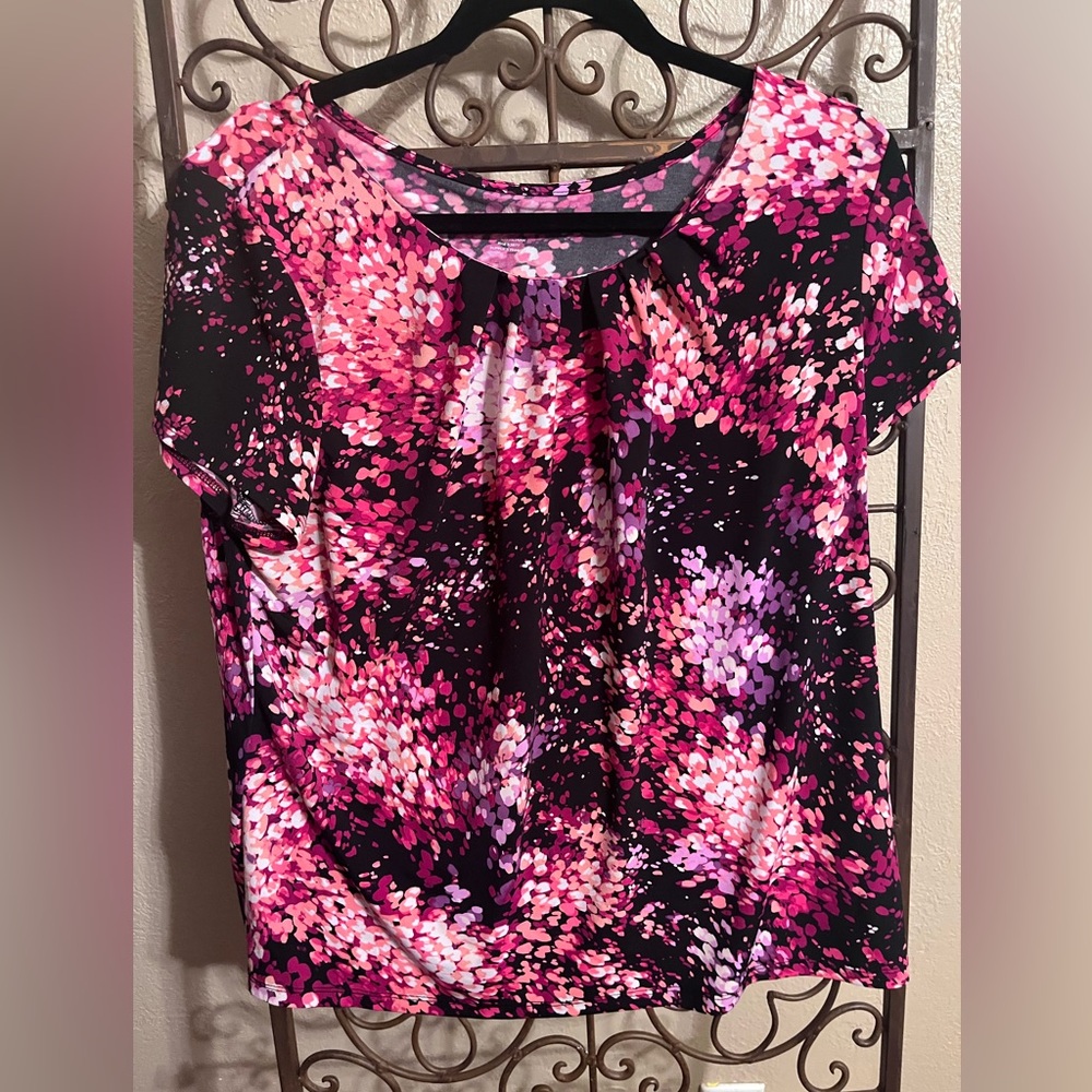 Black and pink print blouse  PXl